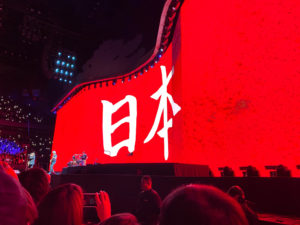U2のステージ