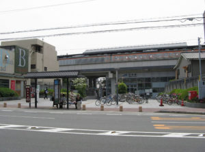 円町駅前